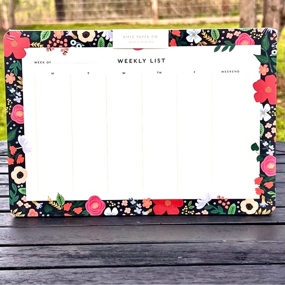 Rifle Paper Co. Other - 🍒3/$30 NWT RPC Weekly Desk Pad